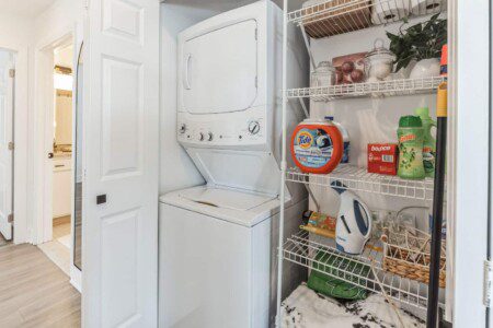 a9cce84d 00f1 4e62 af82 d0f59cbc1a20