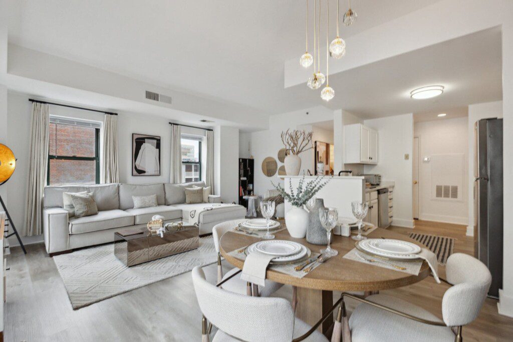 b68a6083 f233 4a1b 83a0 6027477462ca