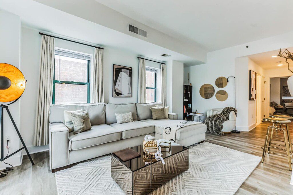 d89122ae da8f 4b64 93b3 0533a0f224ed